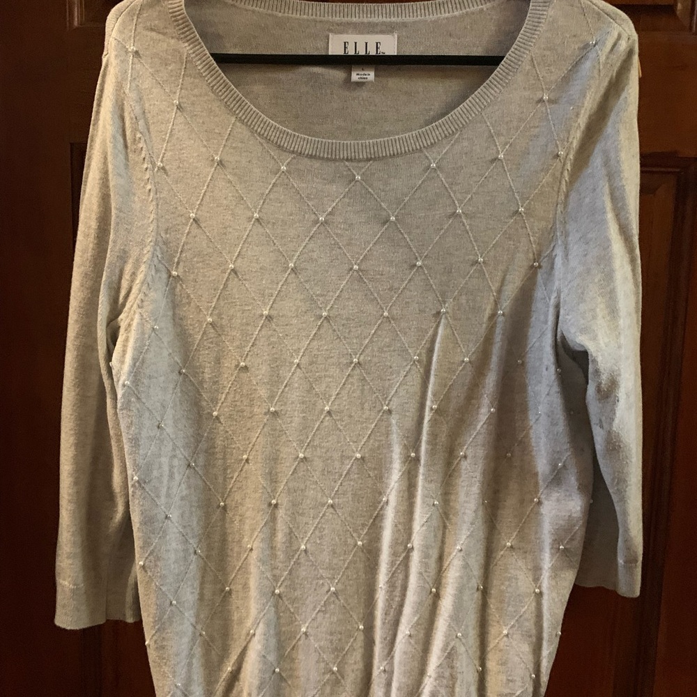 Grey sweater